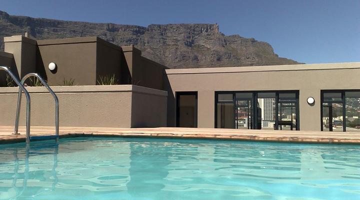 Apartment 809 @ 4 Seasons