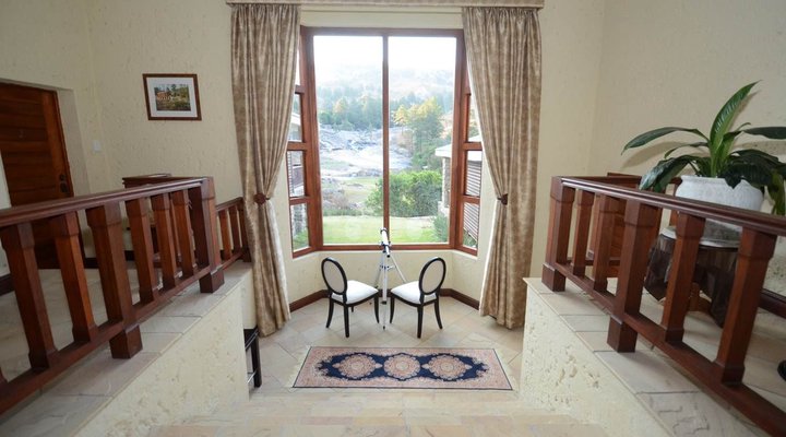 Silverstone Falls Lodge