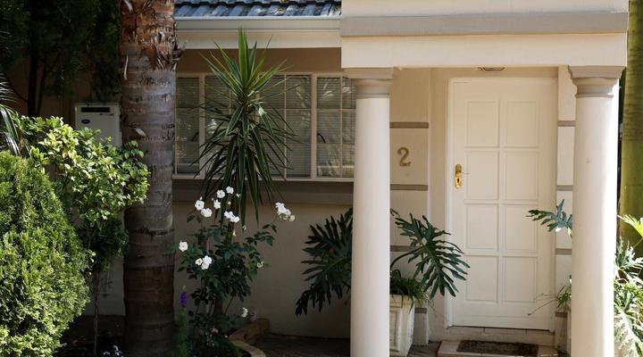 Summerview Guest Lodge