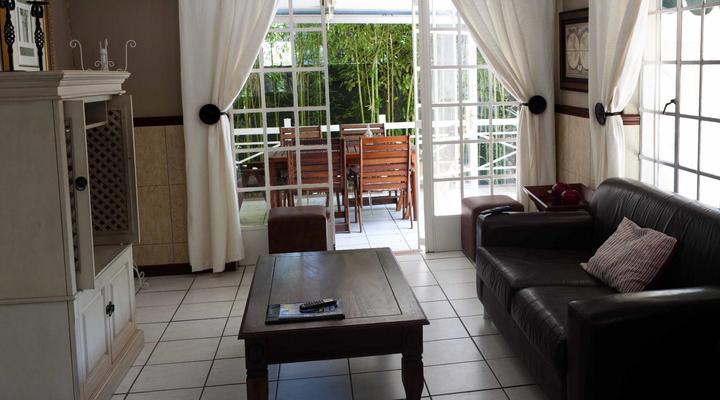 Summerview Guest Lodge