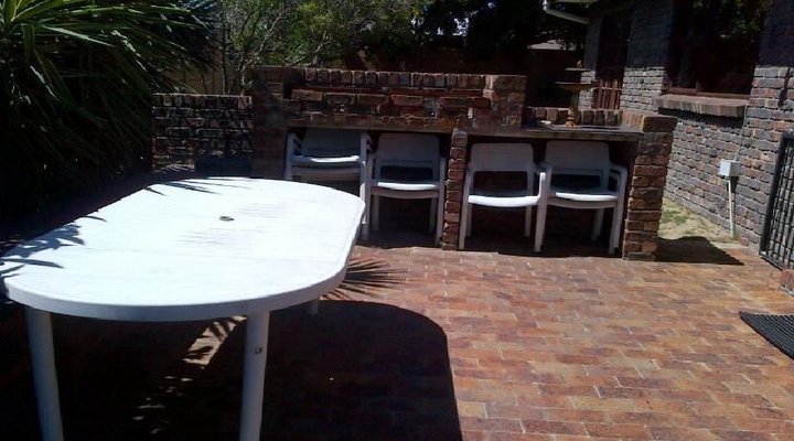 Sue's BnB in Bothasig