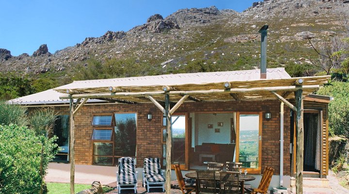 Lakeside Mountain Cottages