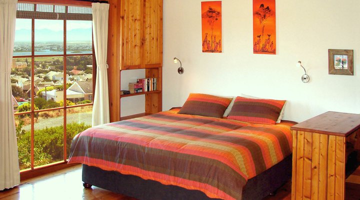 Lakeside Mountain Cottages