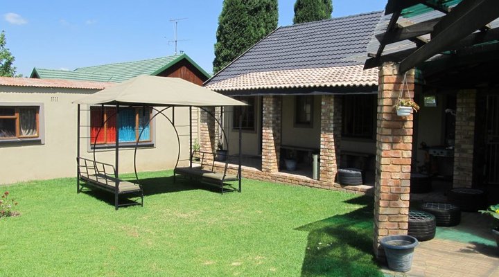 Aroma Africa Guest House