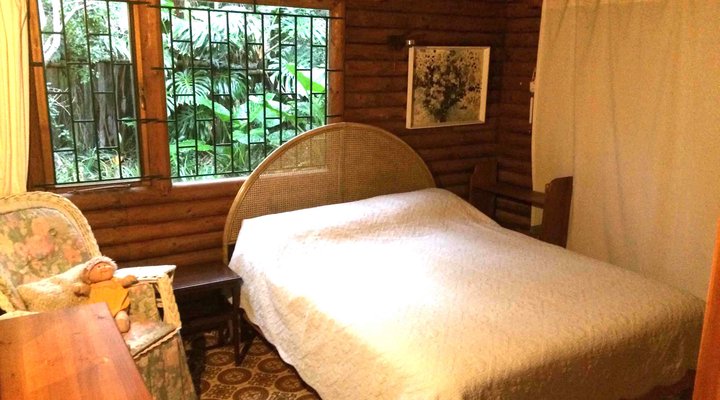 Nature's Valley Cottage