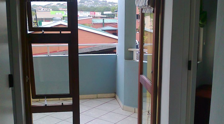 Sunset Beach 18 Uvongo