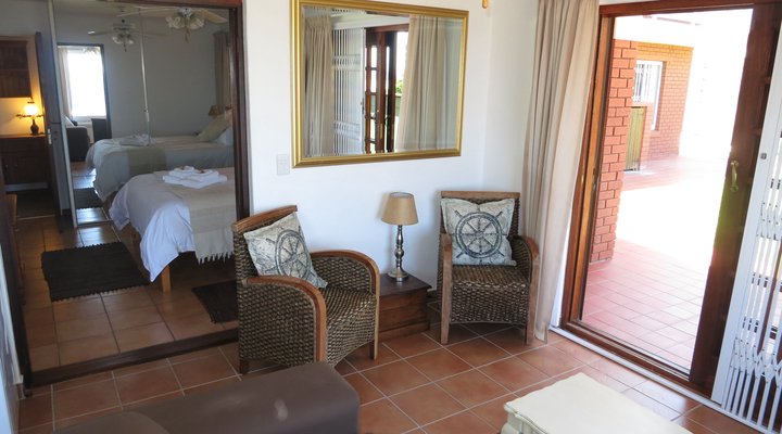 Penguin Blue Self-Catering Apartments