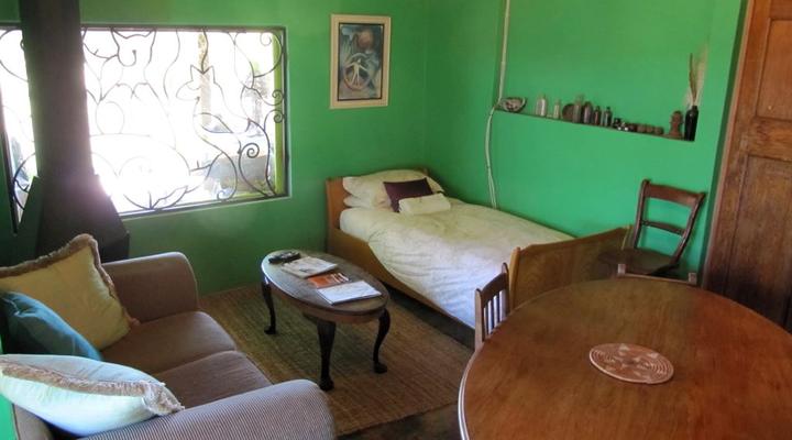 Bluegum Cottage @ The Garlic House