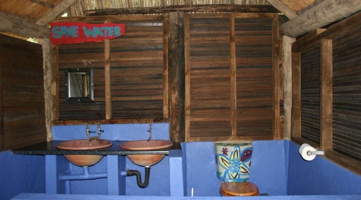 Shapes of Africa Rustic Stayover eco-backpackers lodge