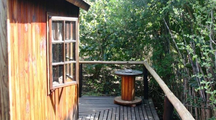 Shapes of Africa Rustic Stayover eco-backpackers lodge