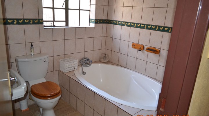 Absolute Safari Guest Lodge