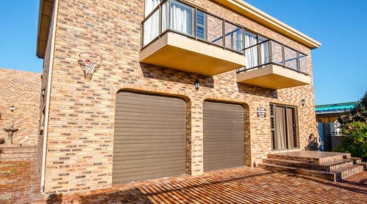 Buffalo Drift - 18 First Avenue