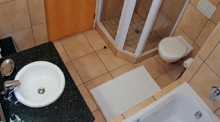 Hibernian Towers 412