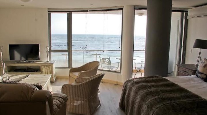 Hibernian Towers 405