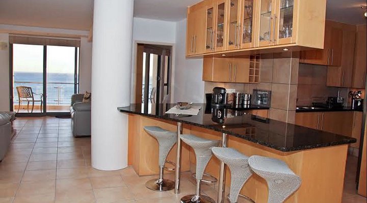 Hibernian Towers 904