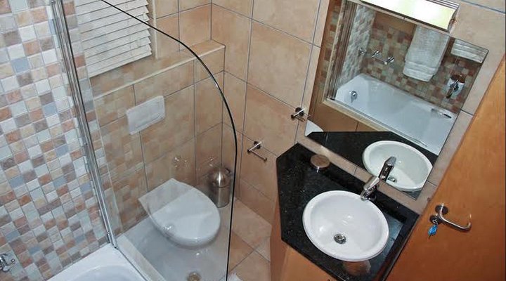 Hibernian Towers 904