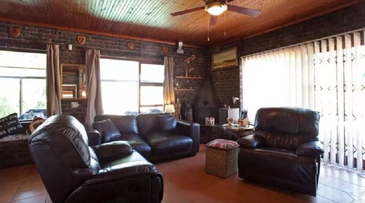 Sue's BnB in Bothasig