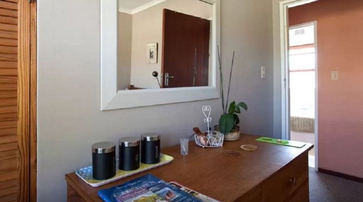 Sue's BnB in Bothasig