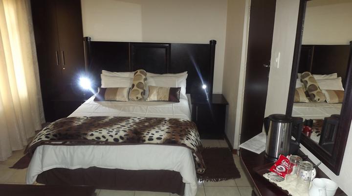 Suzi's Place Guest Rooms