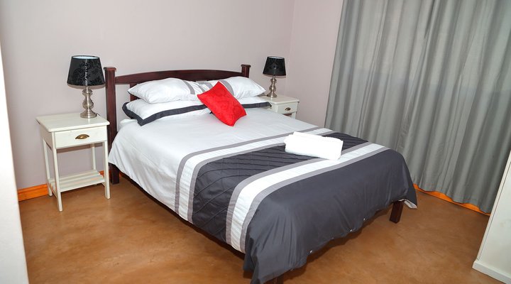 Elandsbaai Woonstelle