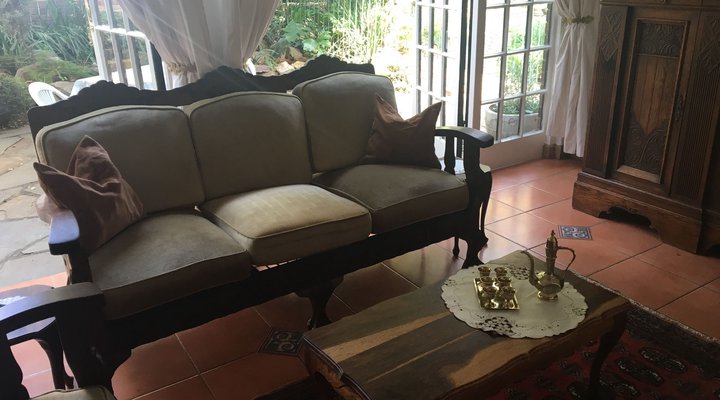 Jentina's Guest House