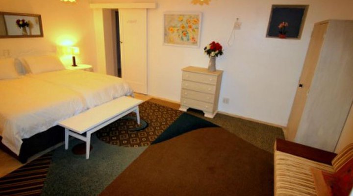 Pringle Mingle Apartments