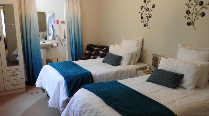 SkyBlu and Ultraviolet