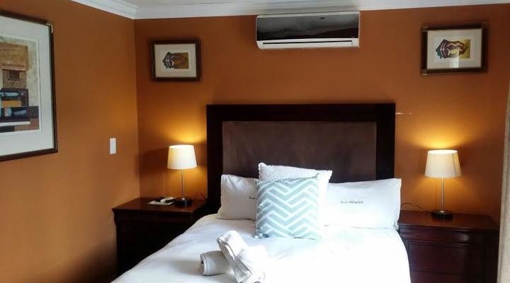 Kwa Mkhabele Lodge and Tours