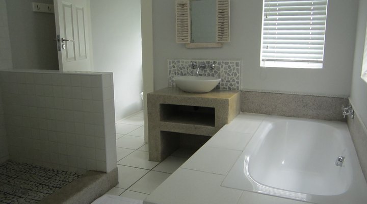 Lotus House BnB