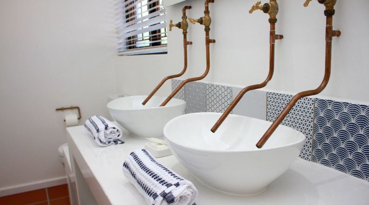Long Story Guest House & Cooks Kitchen