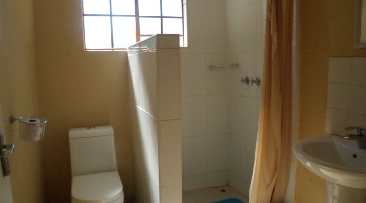 Pacific Conqueror Self Catering