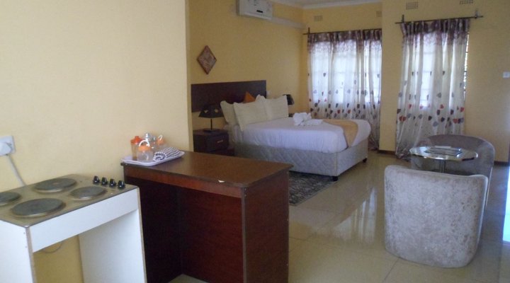 Pacific Conqueror Self Catering