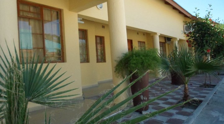 Pacific Conqueror Self Catering