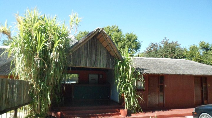 Luxury Wild Inn