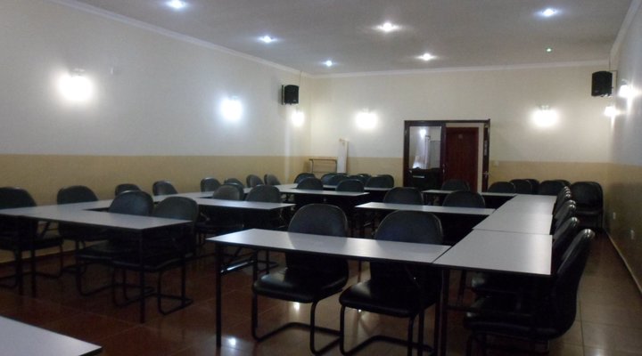 Maun Airport Hotel