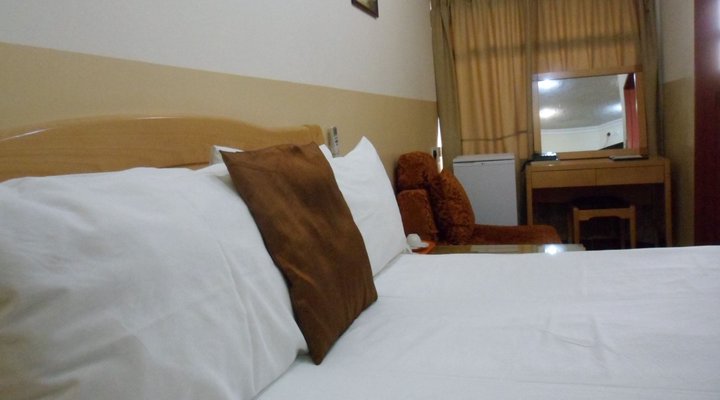Maun Airport Hotel