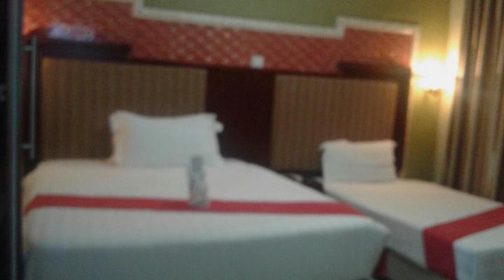 Gumare Executive Inn