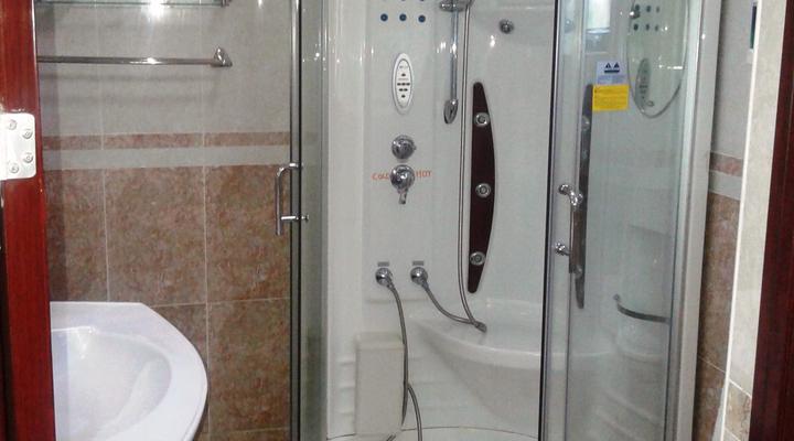 Gumare Executive Inn