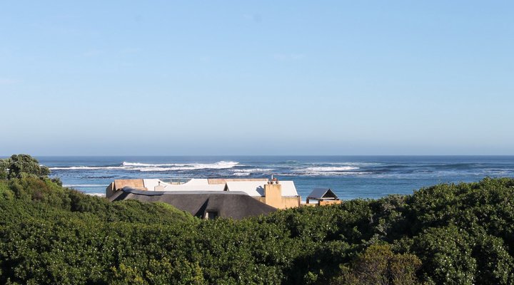 Metcalfs Longbeach Accommodation