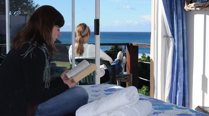 Cristal Cove Guest House