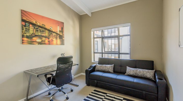Somerset Links Business Apartment