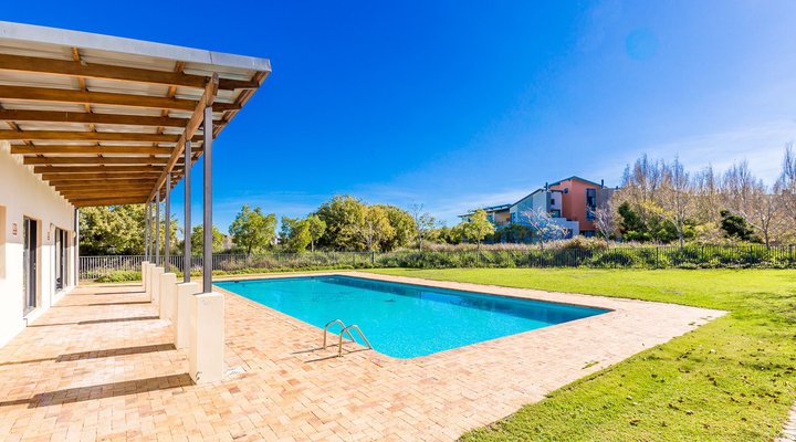 Somerset Links Business Apartment