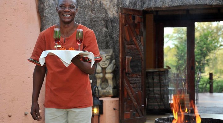 2 Night Hoyo Hoyo Safari Package
