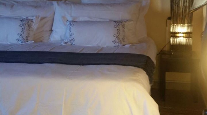 African Phoenix Guest House