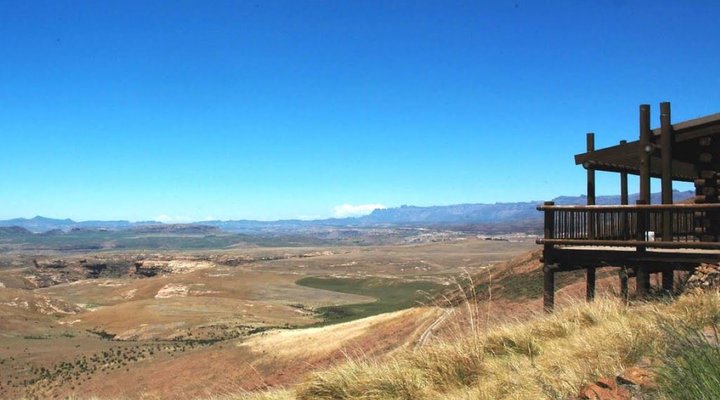 2 Nights at Highlands Mountain Retreat Golden Gate Highlands National Park SANParks