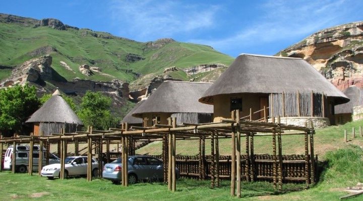 2 Nights at Glen Reenen Rest Camp Golden Gate Highlands National Park SANParks