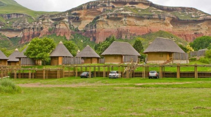 2 Nights at Glen Reenen Rest Camp Golden Gate Highlands National Park SANParks