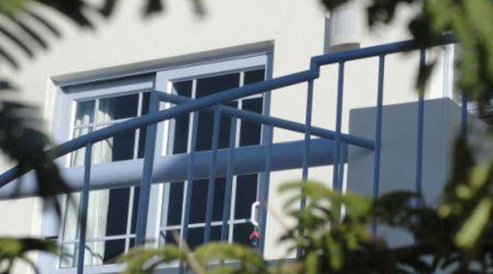 Perfect 10 - Studio Two/The Motel Room