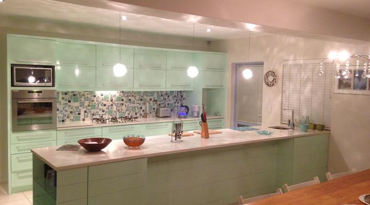 Perfect 10 - Front of House