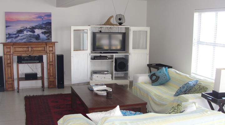 Perfect 10 - Front of House